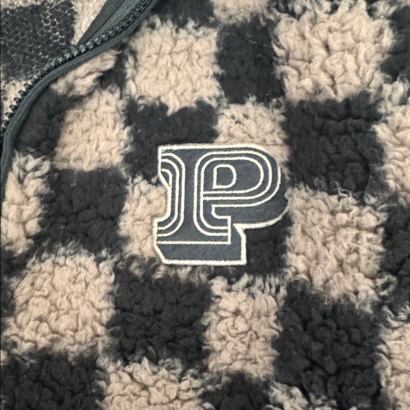 Checkered Fleece Sherpa Pullover - Picture 3 of 3